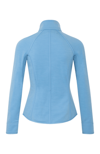 Rückansicht der Damen-Stretchjacke „Wera“ in Sky (blau) – zeigt den klaren, taillierten Schnitt und das glatte, elastische Material; ideal für Frühling und Sommer sowie als Midlayer im Winter