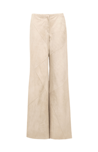 Ausgestellte beige Velourslederhose von vorne