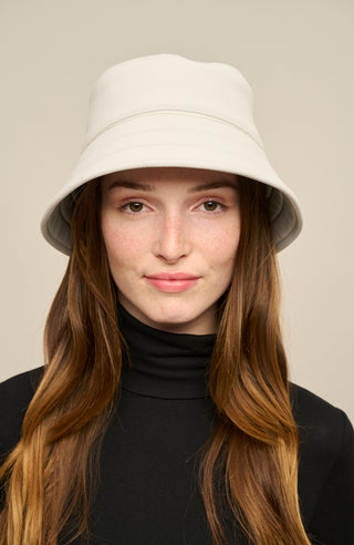 Hat made of softshell