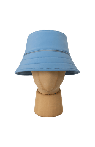 Hat made of softshell