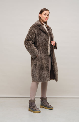 Lambskin Coat – Johanna