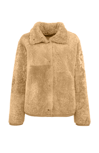 Dolli lambskin cape 