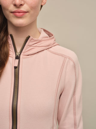 Damenjacke von Frauenschuh, Modell Rania-BF  in Dustyrose -rose –  Model Detailansicht , leichte Jacke für Frühling und Sommer, stilvoll und funktional für Alltag und Freizeit.