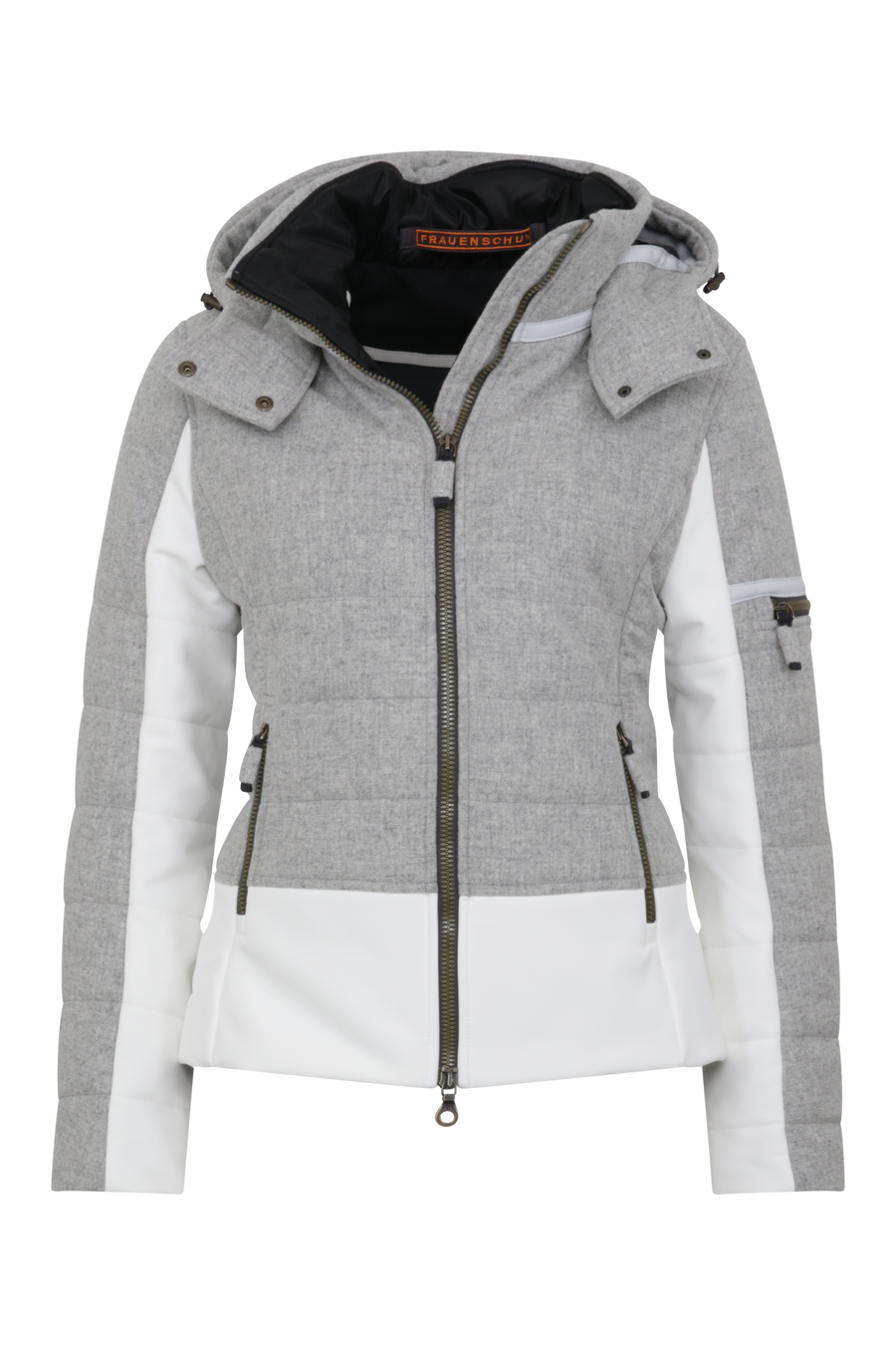 Vorderansicht der Damen Skijacke  Rosalie Multi-S in Farbe Cloud von Frauenschuh – mit typischen Lodendetails, freigestelltes Produktbild, Made in Austria