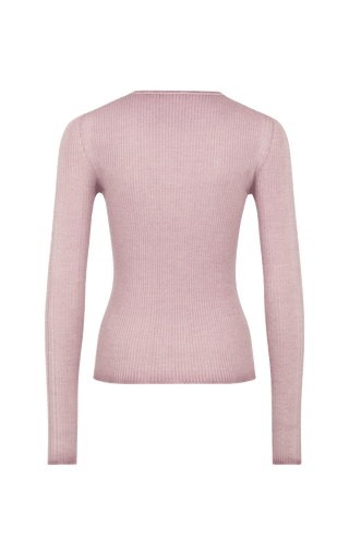 Eng anliegender Damen-Kaschmirpullover mit Rundhalsausschnitt in Dunkelblau (Farbe: rose), Modell 640601 AvrilDyed-RB – Rueckansicht Freisteller.