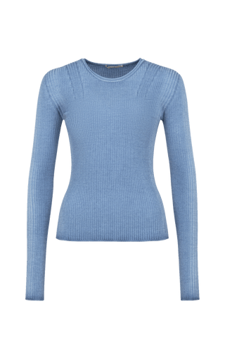 Eng anliegender Damen-Kaschmirpullover mit Rundhalsausschnitt in hellblau,Modell 640601 AvrilDyed-RB –Vorderansicht Freistellerbild.