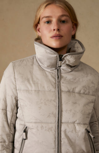 Nathalie ski jacket with mountain motif