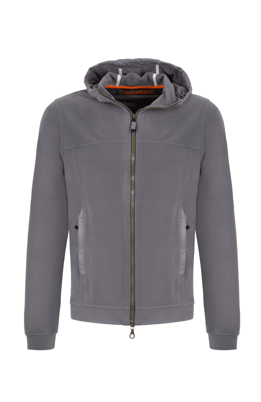 Vorderansicht der Herrenjacke „Thomas“ von Frauenschuh im grauen Farbton, gefertigt aus nachhaltigem Biodegradable Fleece. Die Jacke besticht durch einen minimalistischen Schnitt, einen verstellbaren Nylon-Kapuzenkragen, praktische Reißverschlusstaschen und einen Zweiwegereißverschluss. Ideal für alle Jahreszeiten, vereint sie Funktionalität mit modernem Design