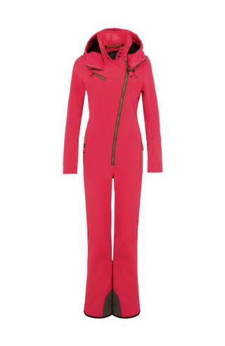 Vorderansicht des Damen-Skioverall GWEN-S in Deep Pink – eleganter, figurbetonter Catsuit aus elastischem Funktionsmaterial mit hohem Tragekomfort – ideal für Wintersport, Skifahren und stylische Outdoor-Aktivitäten – wasserabweisend, atmungsaktiv und winddicht – körpernahe Passform mit durchgehendem leicht schräg verlaufendem Reißverschluss, hoher Kragen, Kapuze und taillierter Schnitt. Außerdem gibt es eine Brusttasche – edle Verarbeitung in typisch minimalistischer FRAUENSCHUH-Ästhetik