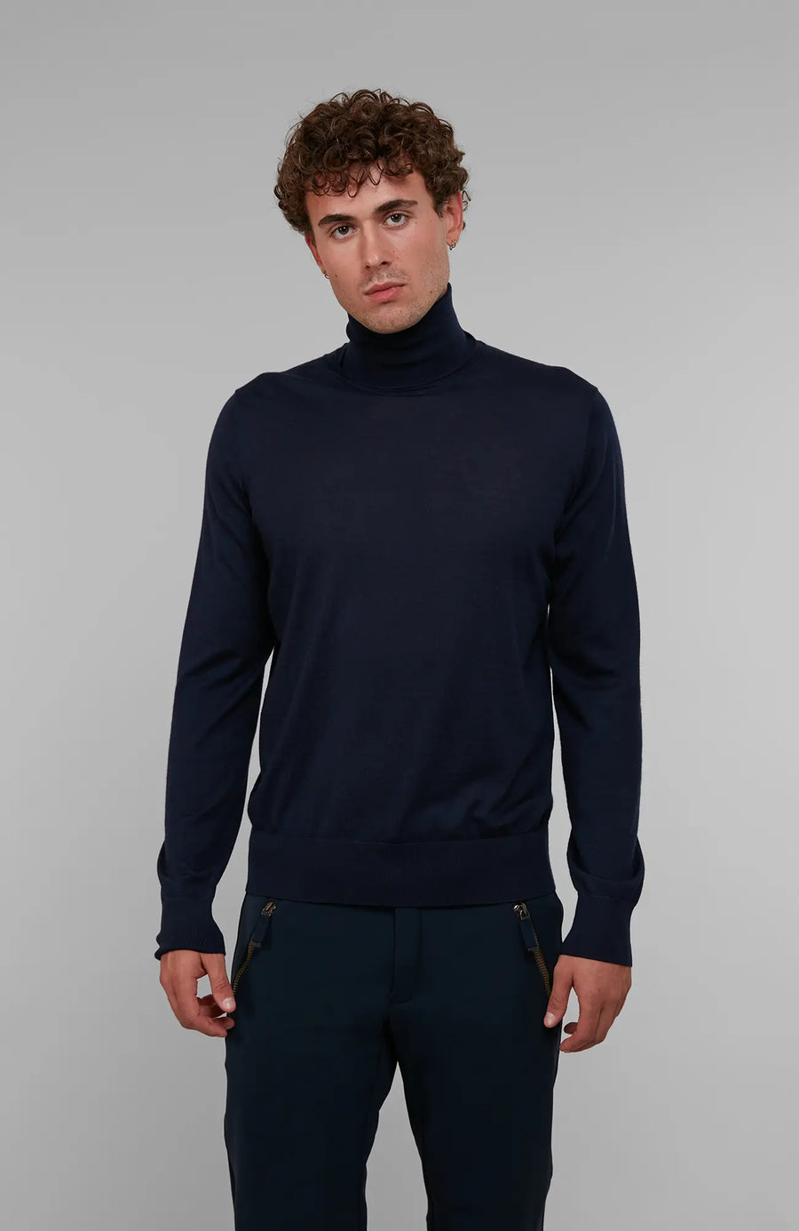 Merino Wool Turtleneck Sweater – Jasper