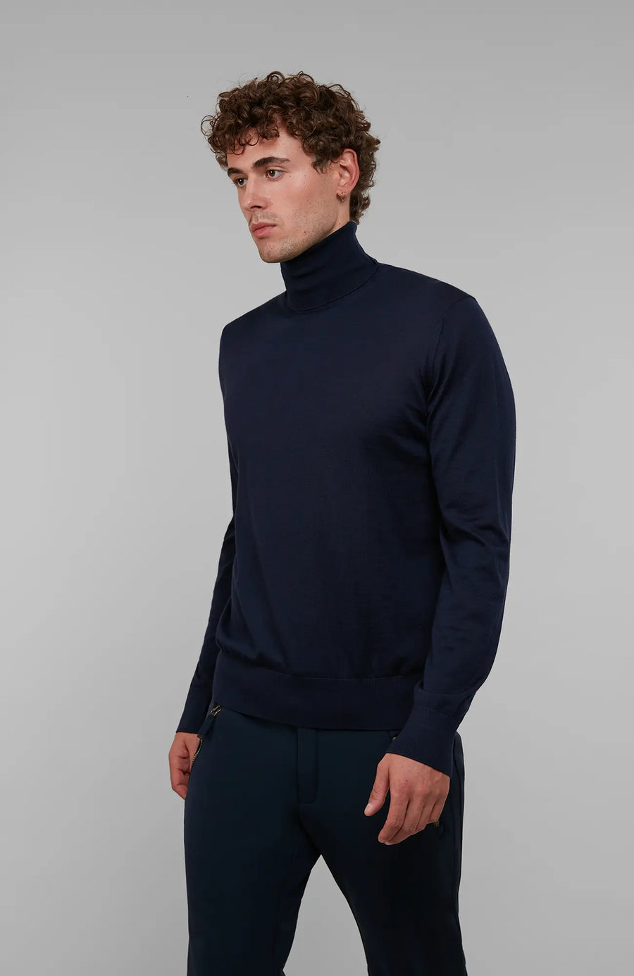 Merino Wool Turtleneck Sweater – Jasper