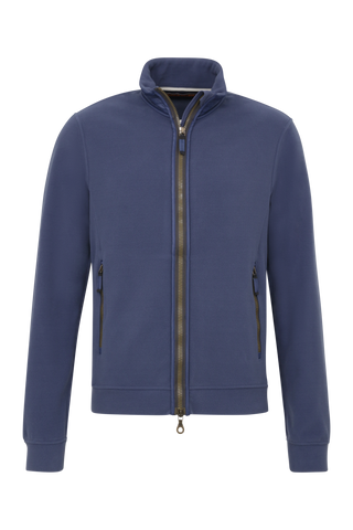 Herren Fleecejacke Modell Oliver in Alaskablau, Vorderansicht – weiche, warme Jacke mit Stehkragen und Reißverschluss, ideal für Outdoor und Alltag.“