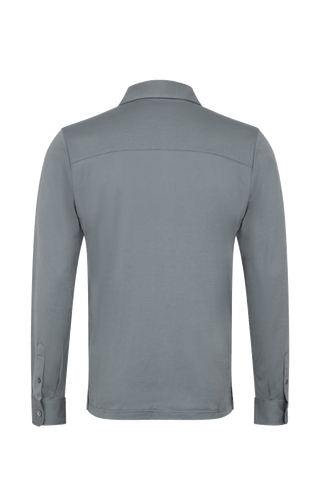 Herren Polohemd Marlon in der Farbe Salvia – Rueckansicht mit klassischem Kragen und Knopfleiste, sportlich-eleganter Look aus weicher Baumwolle.