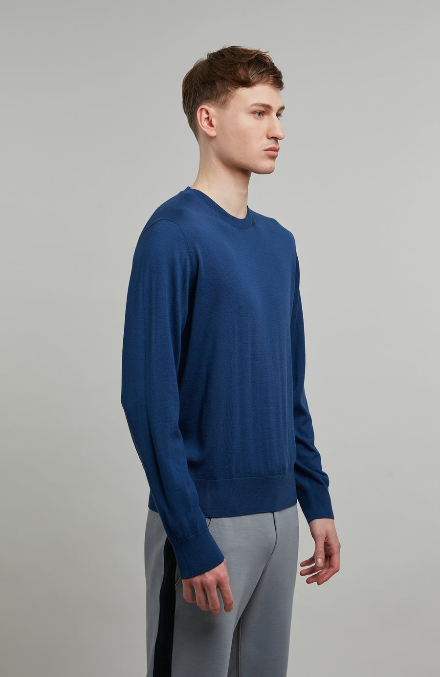 Crew Neck Knit Sweater – Jones