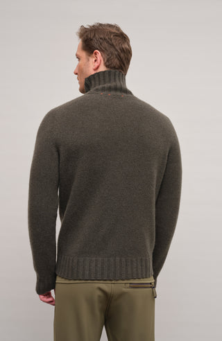 Kaschmir Rollkragenpullover Herren Aiden-WS 086549 in Grün (Farbe 84 0 Ivy – Rueckansicht am Model