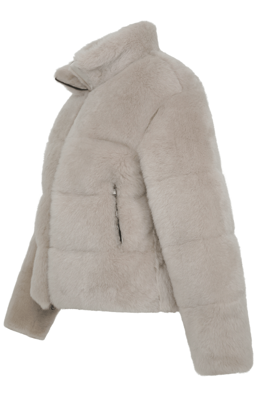 Lammfelljacke mit Daunenfüllung für Damen, Modell 725718 Alpine-SC in Nude, Seitenansicht Freisteller – warm, stylisch und kurz geschnitten