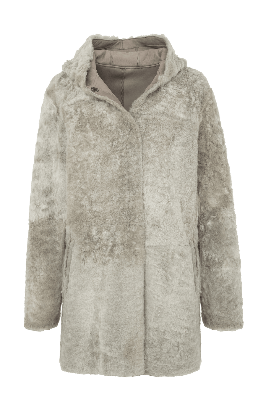 „Damen Lammfellmantel mit Kapuze von Frauenschuh, Modell Olivera in der Farbe Savanna, Vorderansicht fell– luxuriöser Wintermantel aus hochwertigem Lammfell für stilvolle Wärme.