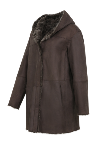 Damen Lammfellmantel mit Kapuze von Frauenschuh, Modell Olivera in der Farbe dunkelbraun Seitenansicht– luxuriöser Wintermantel aus hochwertigem Lammfell für stilvolle Wärme.