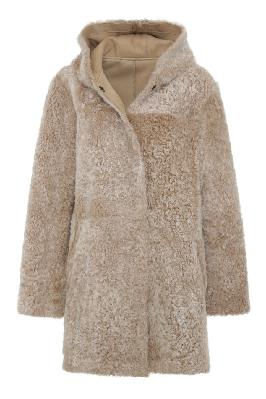 Damen Lammfellmantel mit Kapuze von Frauenschuh, Modell Olivera in der Farbe sesam, Vorderansicht fell – luxuriöser Wintermantel aus hochwertigem Lammfell für stilvolle Wärme.