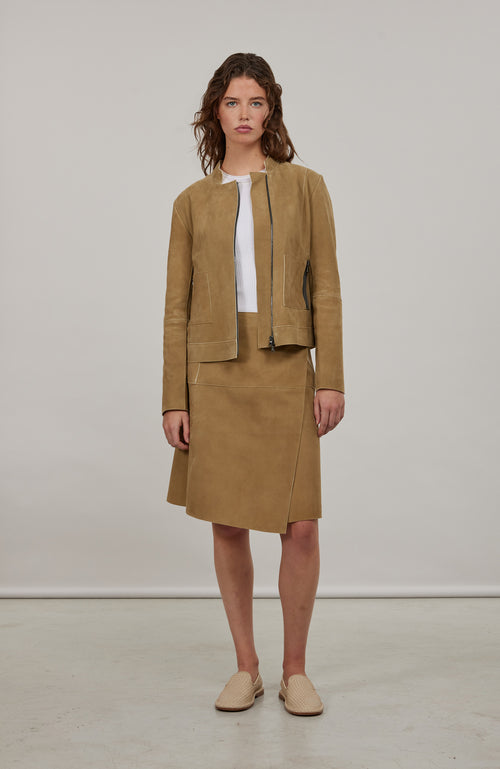 Damen Lederjacke Emma-EL beige, Model Vorderansicht