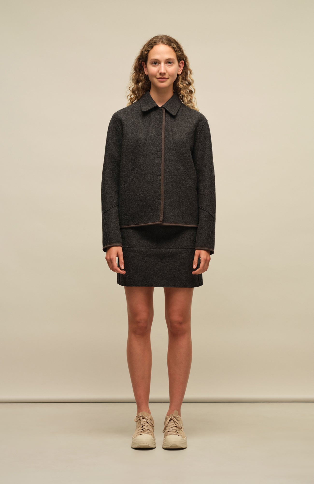 Megan miniskirt made of wool