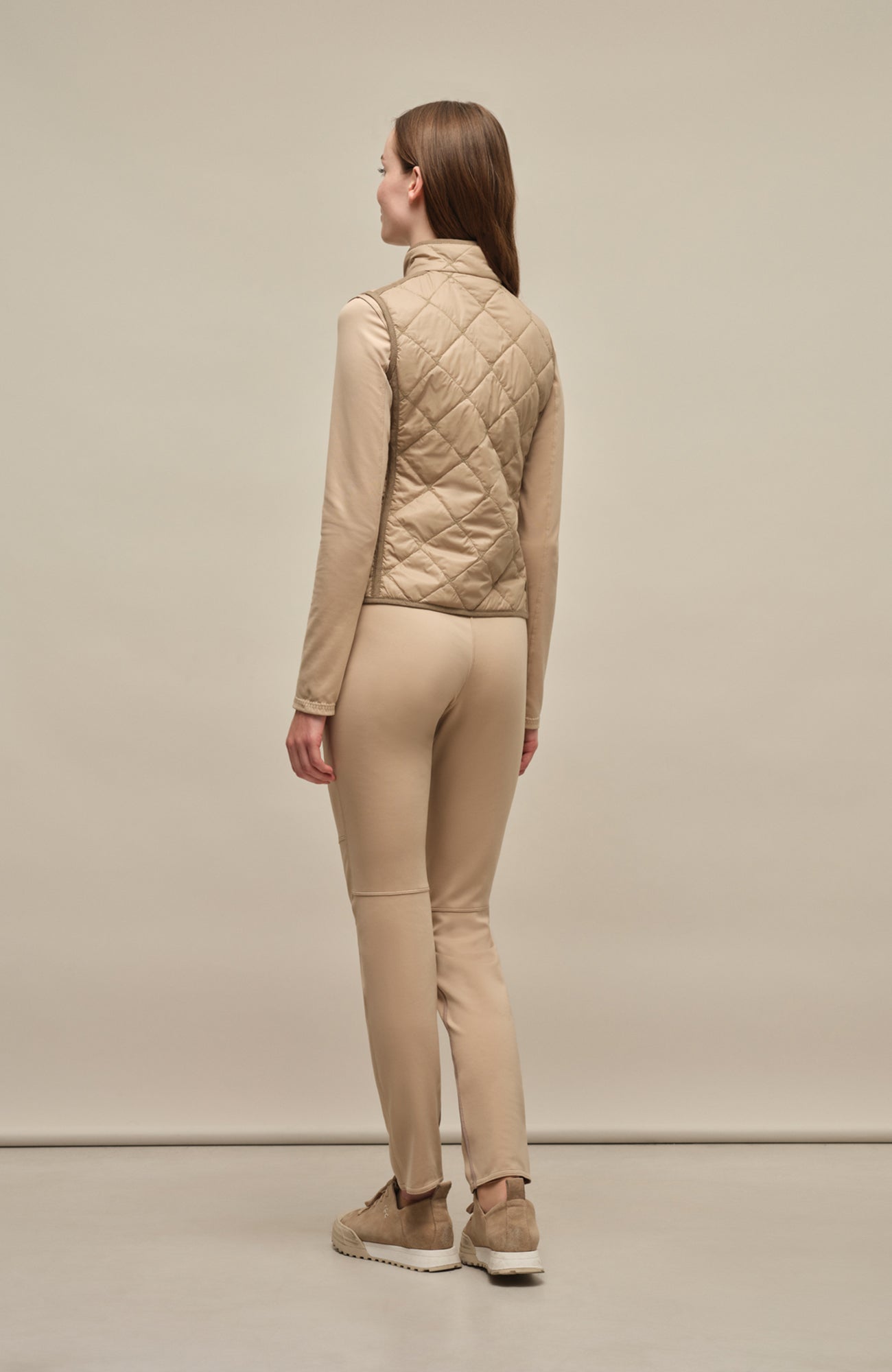 24fw bott quilted sparkle vest ベージュ　サイズL Frauenschuh Ladies Tracy Quilted Vest 2025 - The Startingate
