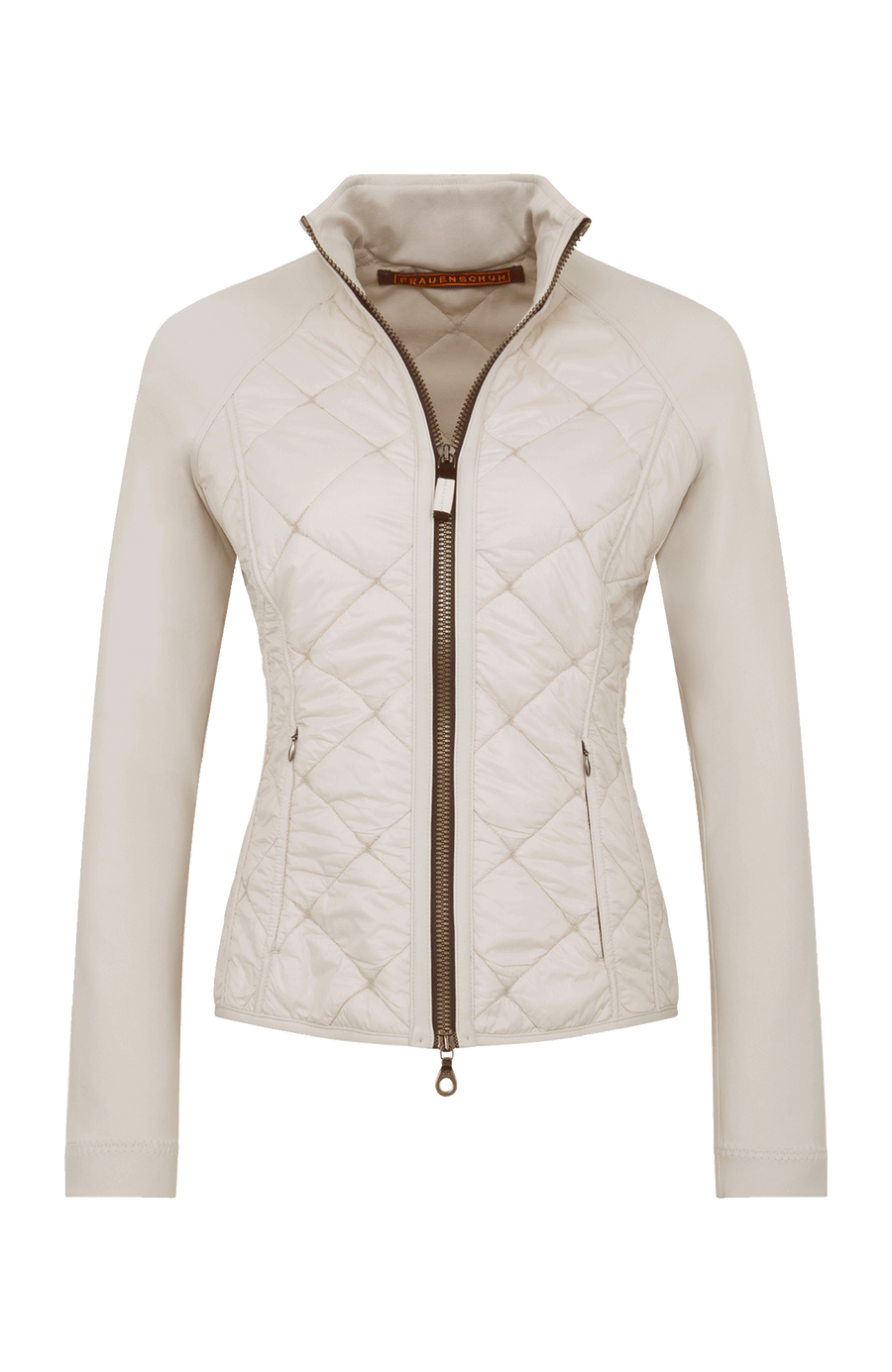 Steppjacke mit Natural Powerstretch, Modell 633710 Karen-QNP in Farbe 2350 sandstone  Vorderansicht kombiniert mit Frauenschuh Kitzbühel Produkten, Made in Austria
