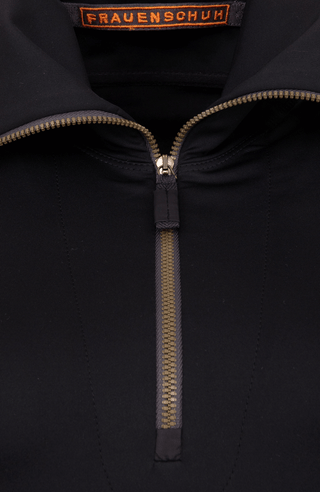 Schwarzes baselayer Unterziehshirt Detailansicht