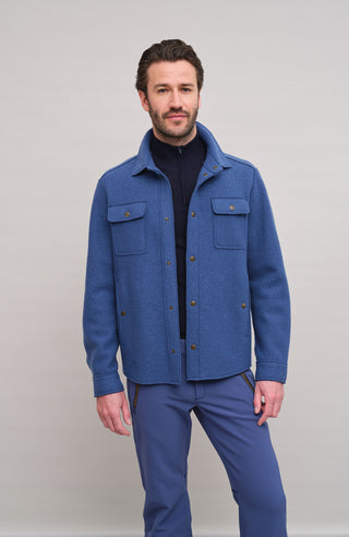 Herren Walkjacke im Holzfäller-Stil Valentin-CW (Modell 003129) in Farbe oceanblue Model Vorderansicht– FRAUENSCHUH Kitzbühel, made in Austria