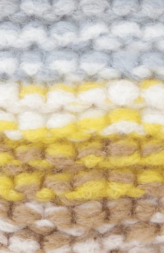 Beanie2, handgestrickt in besonderer Linksstrick-Optik für eine moderne, markante Textur. Gefertigt aus feinstem Kaschmir, luxuriös weich, seidig im Griff und ohne Kratzen. Klassisches Rippbündchen, stilvolles Bi-Color-Design in harmonischen Multi-Color-Tönen, wärmend und federleicht. In der Farbe Frühlingsfarben (Farbe: spring)