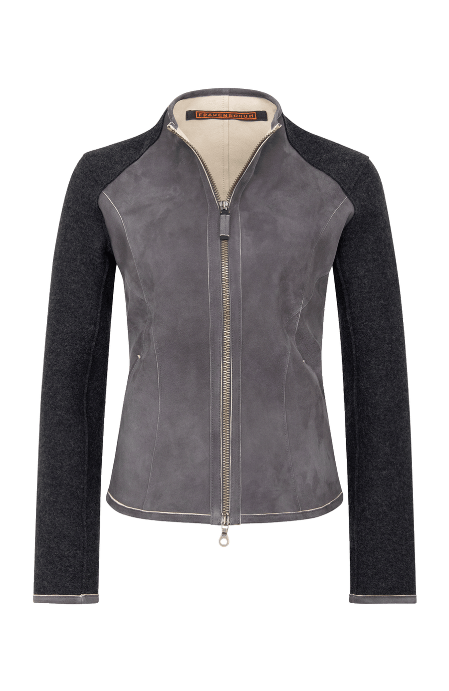 Lederjacke JoyMulti-EL mit traditionellem Walk an den Ärmeln, enganliegend, feminin und tailliert geschnitten. Leichtes Tragegefühl, offenkantige Ledernahtverarbeitung, Stehkragen, Leder-eingefasste Ärmelabschlüsse, markanter Zwei-Wege-Zipper, Seitentaschen. Leder in der Farbe Dunkelgrau, Walk in der Farbe Schwarz. (Farbe: flintstone)