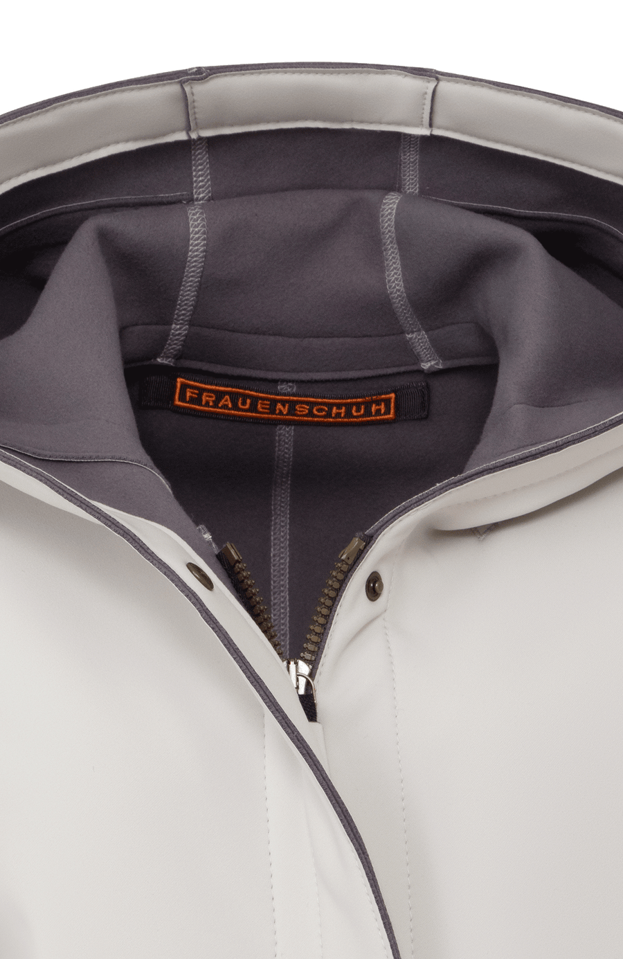 Damen-Parka-Mantel aus edlem Softshellmaterial mit geradem Schnitt, verborgenem Reißverschluss mit Druckknopfleiste, zwei Seitentaschen und zwei Innentaschen. Oversize Schnitt für eine locker fallende Passform. Wählen Sie Ihre gewöhnliche Größe. In der Farbe Beige (Farbe: sandstone).