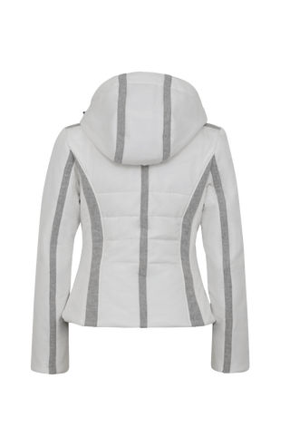 Performance Ski-Jacke XeniaMulti-S aus innovativem Light Italian Nylon, feminine Passform, abnehmbare, in der Weite regulierbare Kapuze, Stehkragen, Loden-Details, Zwei-Wege-Zipper, zwei Taschen mit Zip, klassische Frauenschuh Features wie Schneefang an den Ärmeln, Skipasstasche und zwei innenliegende Taschen mit Zip. Luxuriöse seidig glänzende Oberfläche, funktional und warm. In der Farbe weiß (Farbe: cloud)