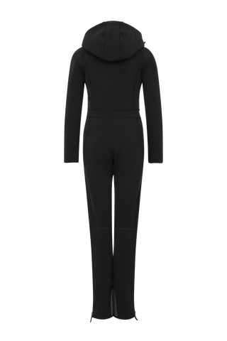 Performance Ski-Overall Kate-S aus Schöller Softshell, enganliegende Passform, Taillenbetonung durch angedeuteten Gürtel, abnehmbare Kapuze, Oberkörper gefüttert, markanter Zip, zwei Taschen mit markantem Zip, Skipasstasche mit nahtfeinem Zip, klassische Frauenschuh Features wie Kantenschutz aus Alcantara-Leder, enganliegende Ärmelbündchen und Schneefang. Robustes, elastisches Material, wasser- und windabweisend, ideal für die Skipiste. In der Farbe Schwarz (Farbe: black)