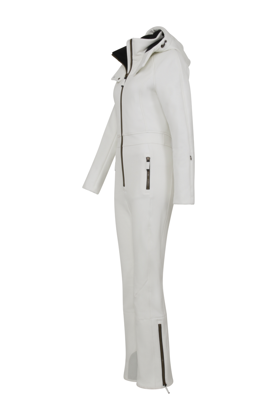 Performance Ski-Overall Kate-S aus Schöller Softshell, enganliegende Passform, Taillenbetonung durch angedeuteten Gürtel, abnehmbare Kapuze, Oberkörper gefüttert, markanter Zip, zwei Taschen mit markantem Zip, Skipasstasche mit nahtfeinem Zip, klassische Frauenschuh Features wie Kantenschutz aus Alcantara-Leder, enganliegende Ärmelbündchen und Schneefang. Robustes, elastisches Material, wasser- und windabweisend, ideal für die Skipiste. In der Farbe Hellgrau (Farbe: cloud)
