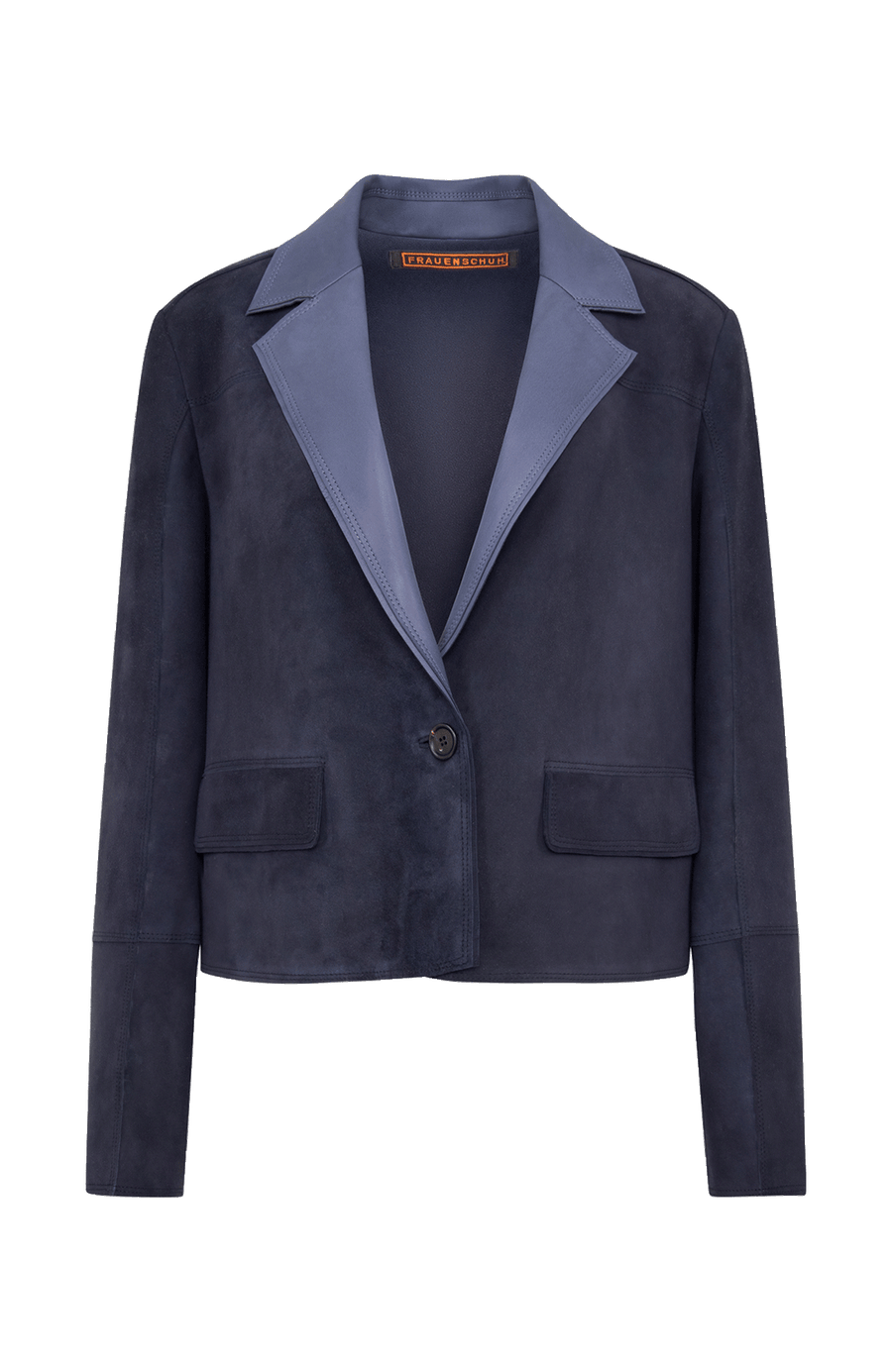 Lin-CV Blazer aus hochwertigem Vintage Velours Leder. Kurz geschnittene, kastige Form mit überlangen Ärmeln und offen verarbeiteten Nähten. Großzügiger Reverskragen mit nappierter Innenseite, Trenchgürtel am Rücken, Hornknöpfe und kleine Klappentaschen. Leichtes Tragegefühl mit Satinfutter. In der Farbe Dunkelblau (Farbe: midnight)