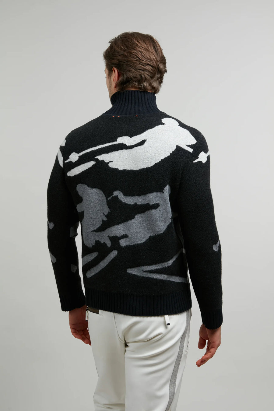 Ski Jumper with Skier Motif - Elis-ME
