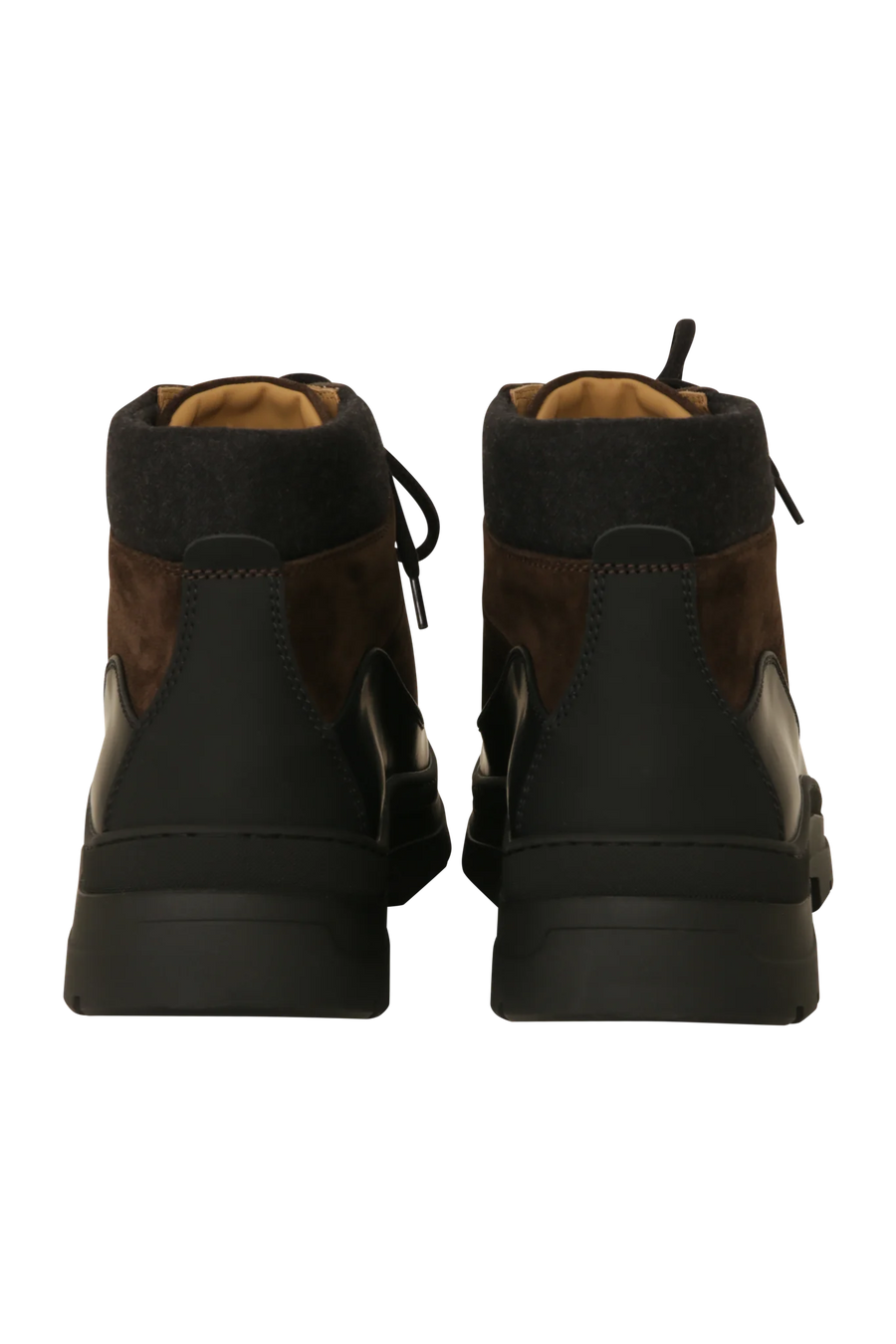 Boots aus Veloursleder mit Schnürung