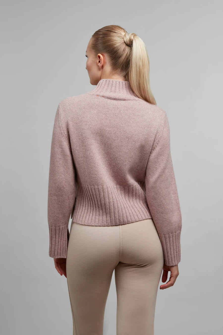 Cashmere Knit Turtleneck Sweater - Alva-WS