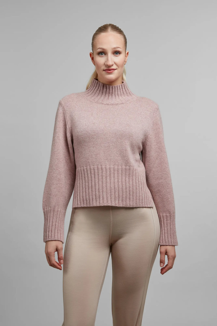Cashmere Knit Turtleneck Sweater - Alva-WS