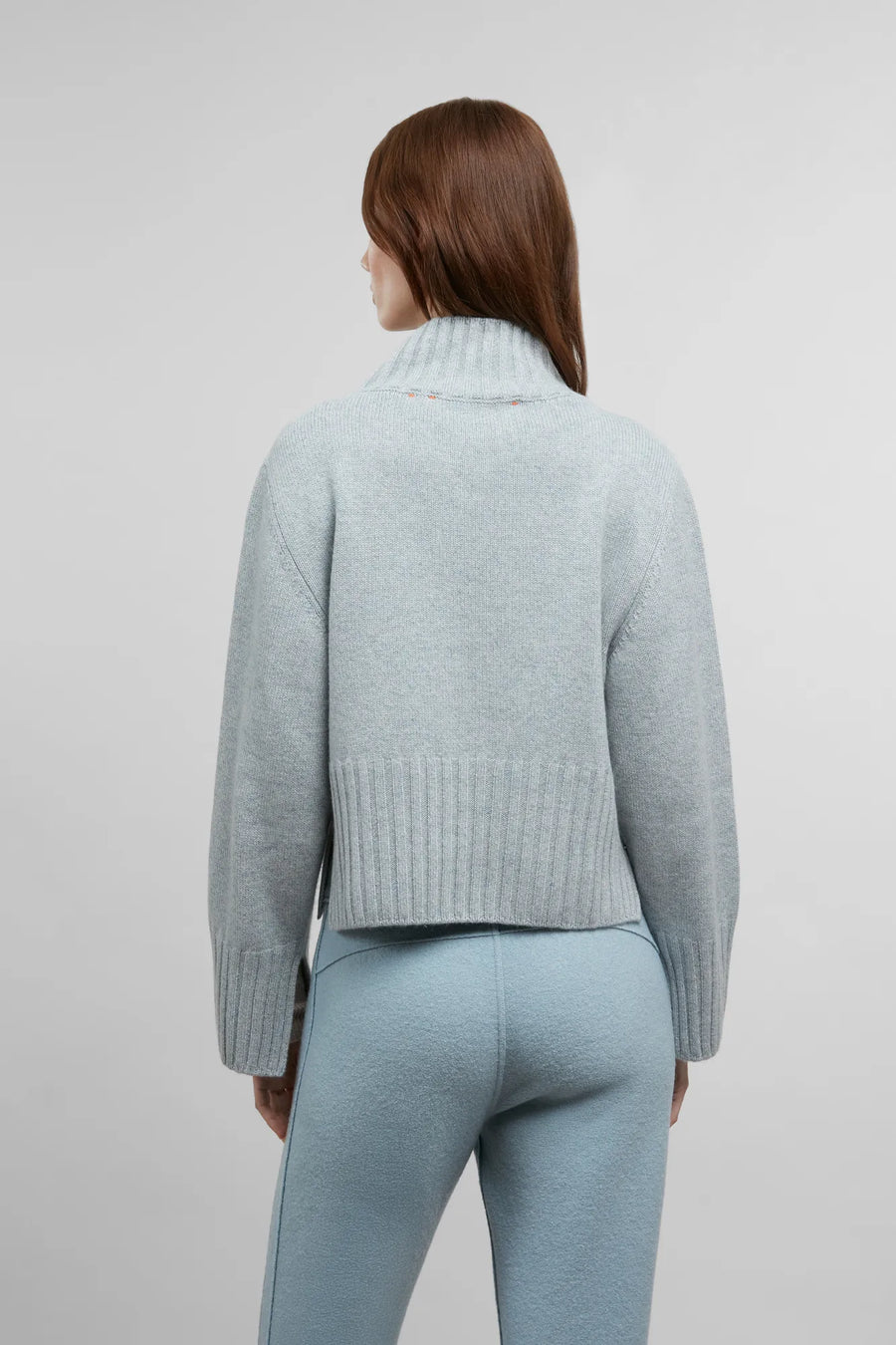 Cashmere Knit Turtleneck Sweater - Alva-WS