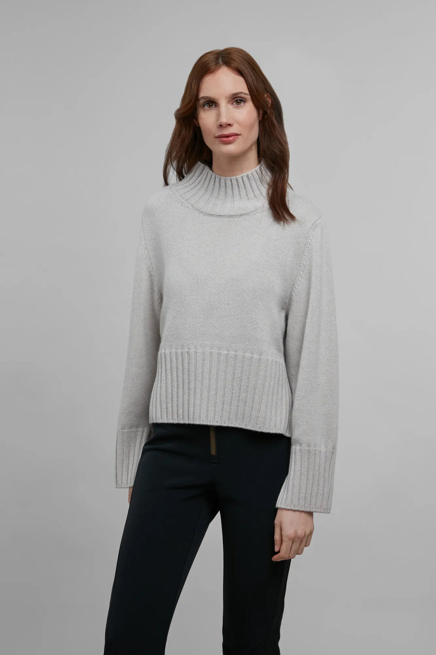 Cashmere Knit Turtleneck Sweater - Alva-WS