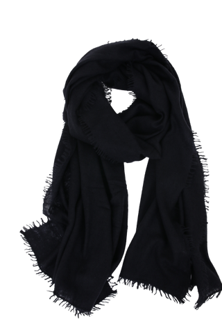 Kaschmirschal 421502, 100 % reines, zertifiziertes Kaschmir, handgefertigt in Nepal, zweifach gefilzt für besondere Dichte und Weichheit, außergewöhnlich weich, wärmend und langlebig. Klassische rechteckige Form mit Fransen am Saum. Zeitloses Accessoire für stilvolle Eleganz. In der Farbe Dunkelblau (Farbe: dark navy)