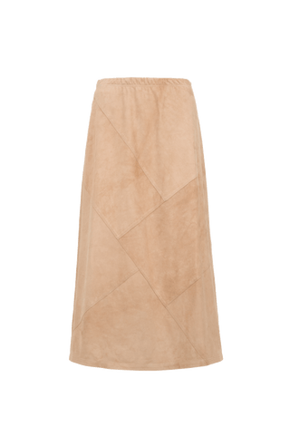 Lederrock Brigitte-CA in moderner 7/8 Länge, aus ökologisch gefärbtem und gegerbtem Leder, elastischer Bund, teilgefüttert, geometrische Patchwork-Nähte. Naturleder, anschmiegsam auf der Haut, optimaler Halt und Tragekomfort durch den elastischen Bund. Längere UV-Einwirkung kann Farbveränderungen verursachen. In der Farbe Karamellton (Farbe: caramel)