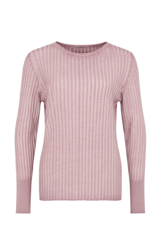 Locker geschnittener Damen-Rundhalspullover in rose, Modell 406601 CameliaDyed-RB- Vorderansicht. Weiches Material mit geripptem Saum und Ärmelbündchen.