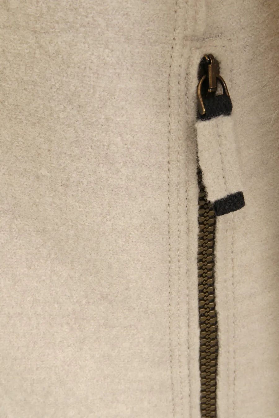 Hooded Walk Jacket – Phil